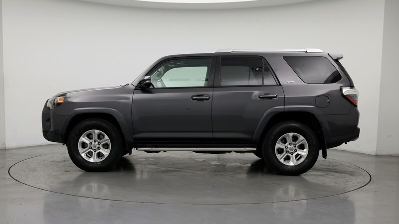 2016 Toyota 4Runner SR5 3