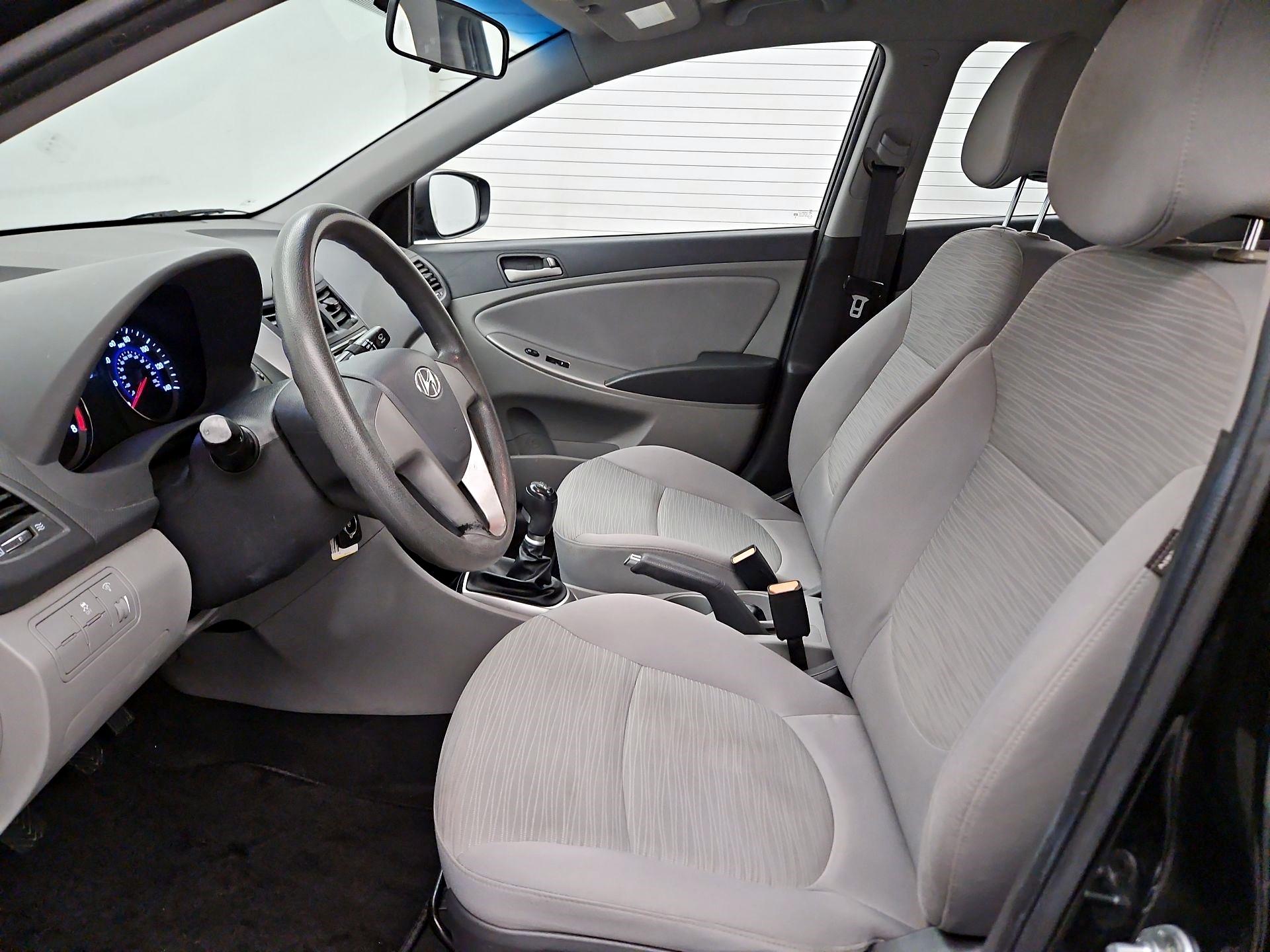 Thumbnail: 2016 Hyundai Accent - 11