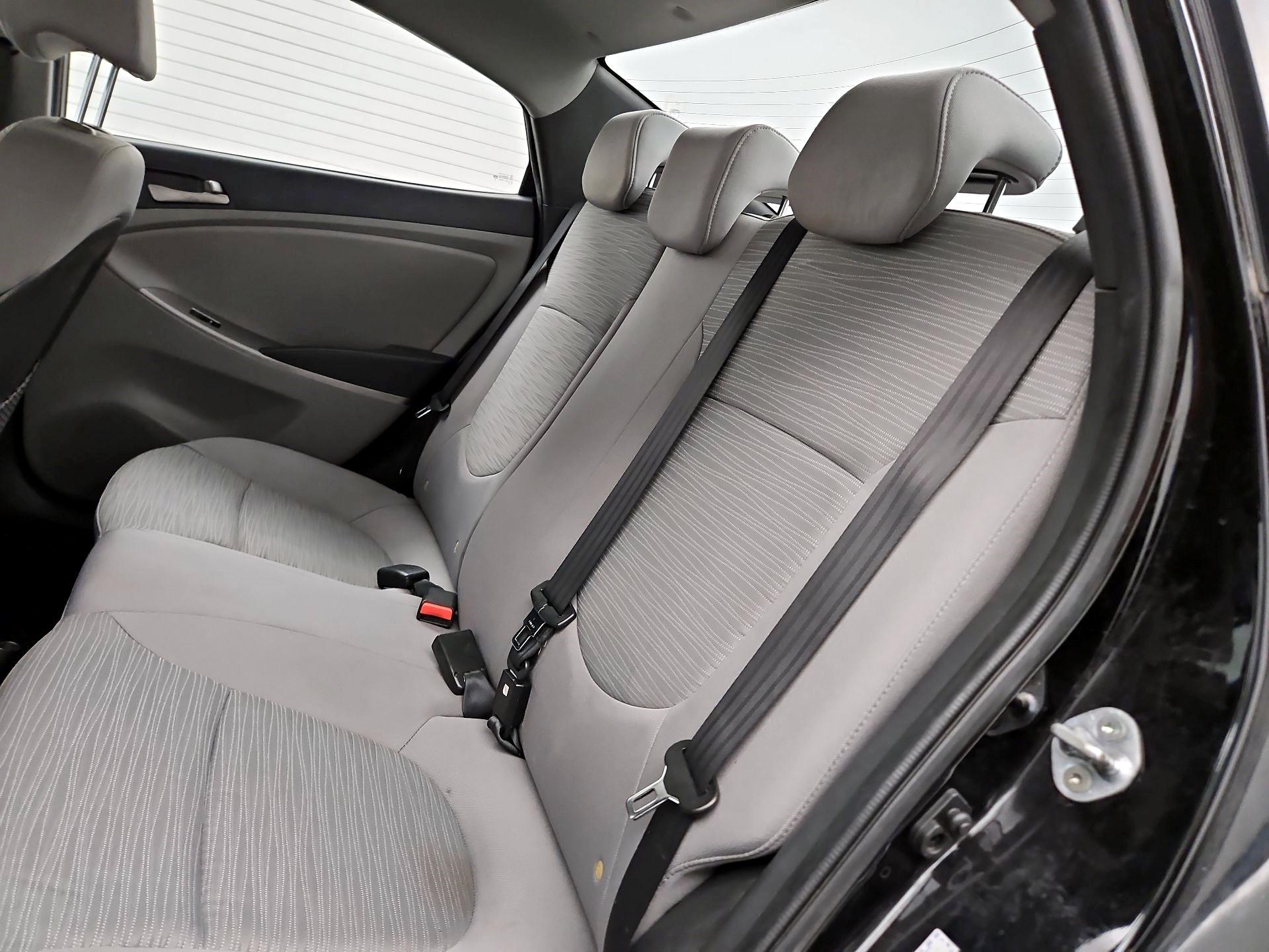 Thumbnail: 2016 Hyundai Accent - 18