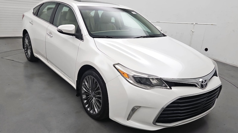 2016 Toyota Avalon Limited Hero Image