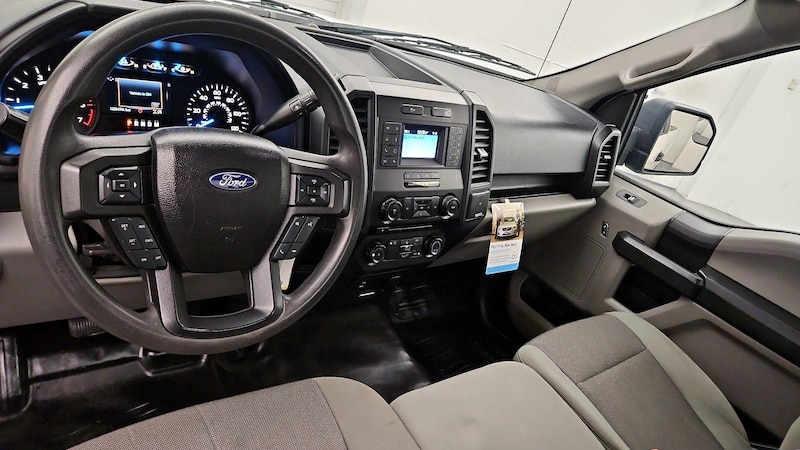 2018 Ford F-150 XL 8