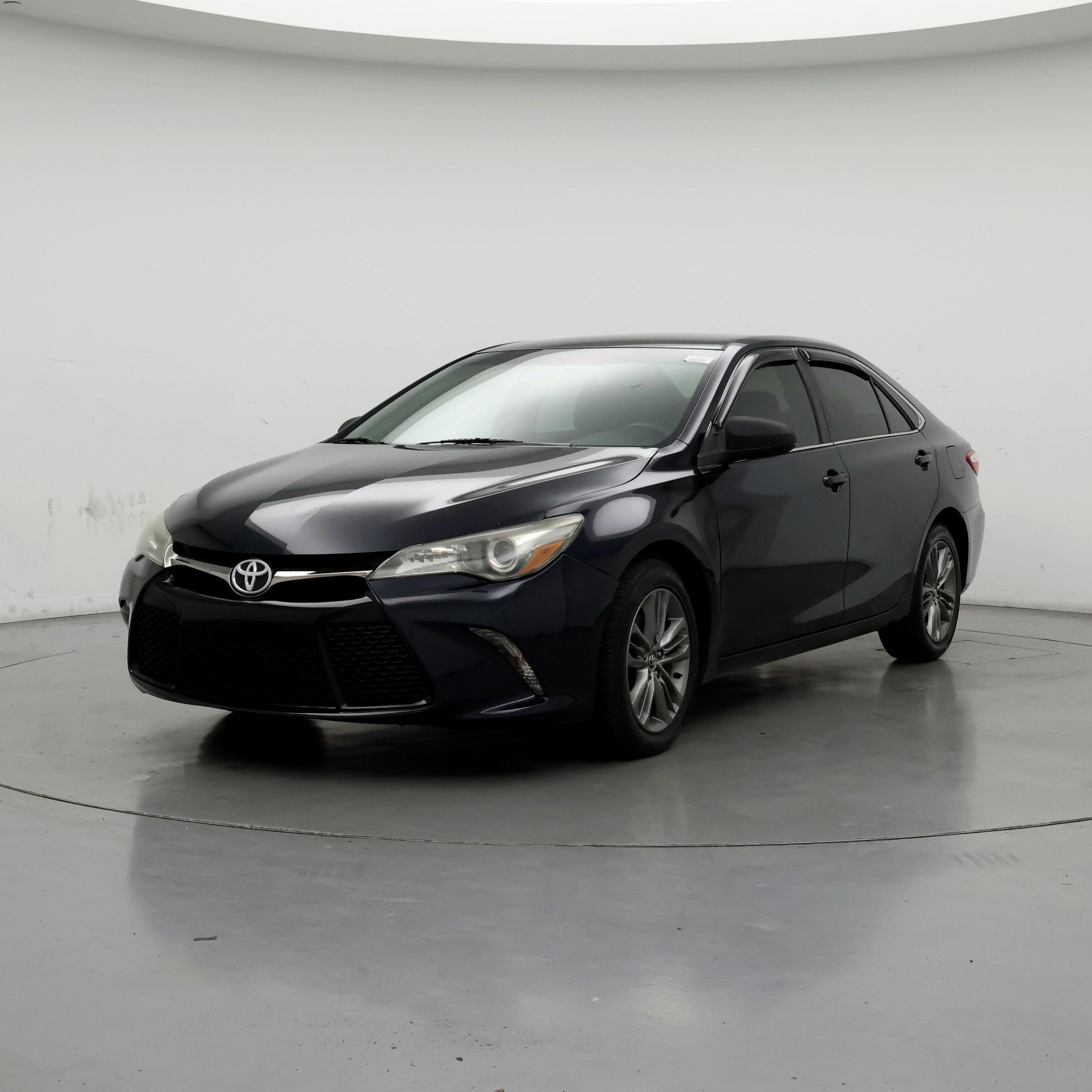 Thumbnail: 2015 Toyota Camry - 4