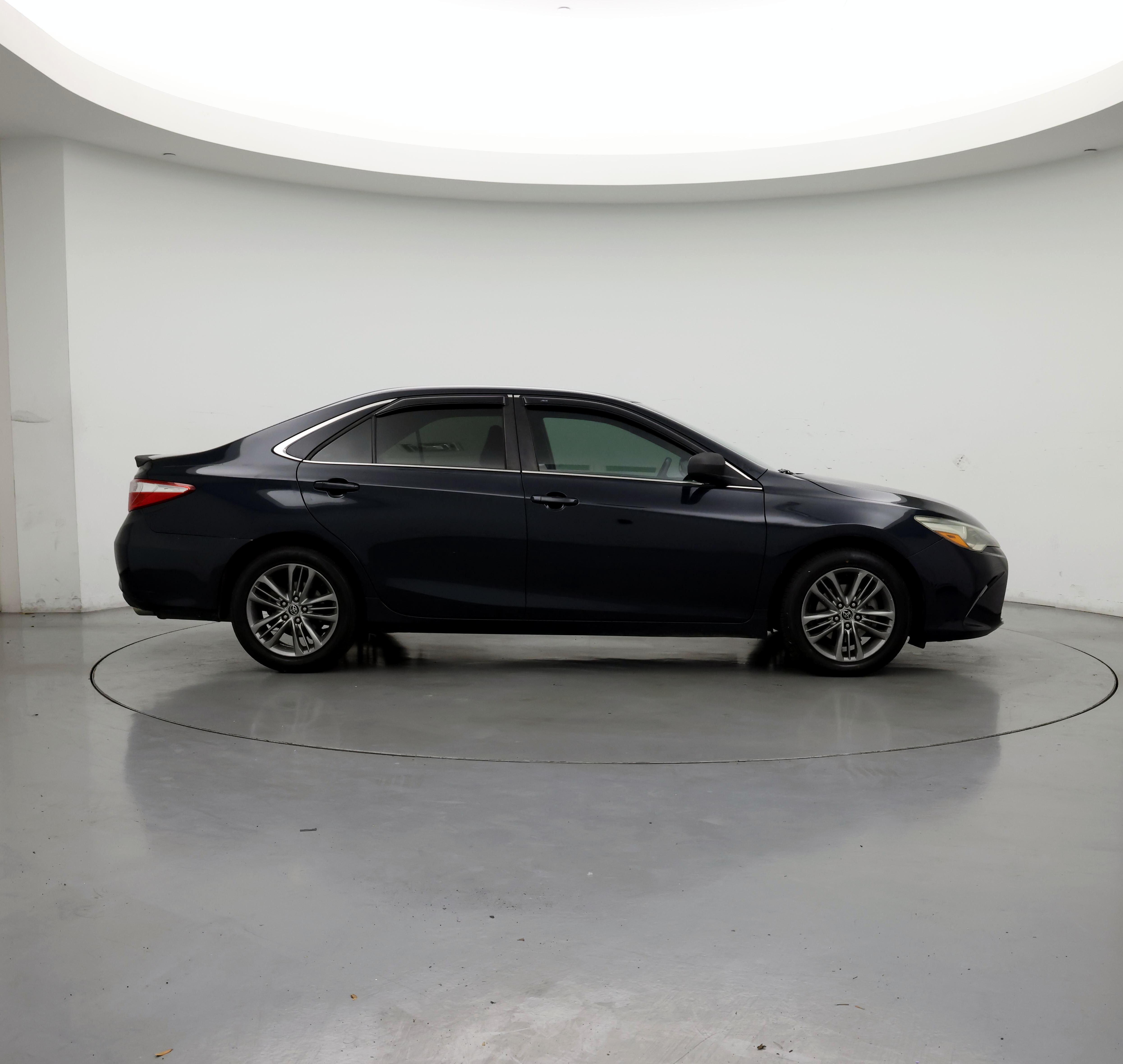 Thumbnail: 2015 Toyota Camry - 7