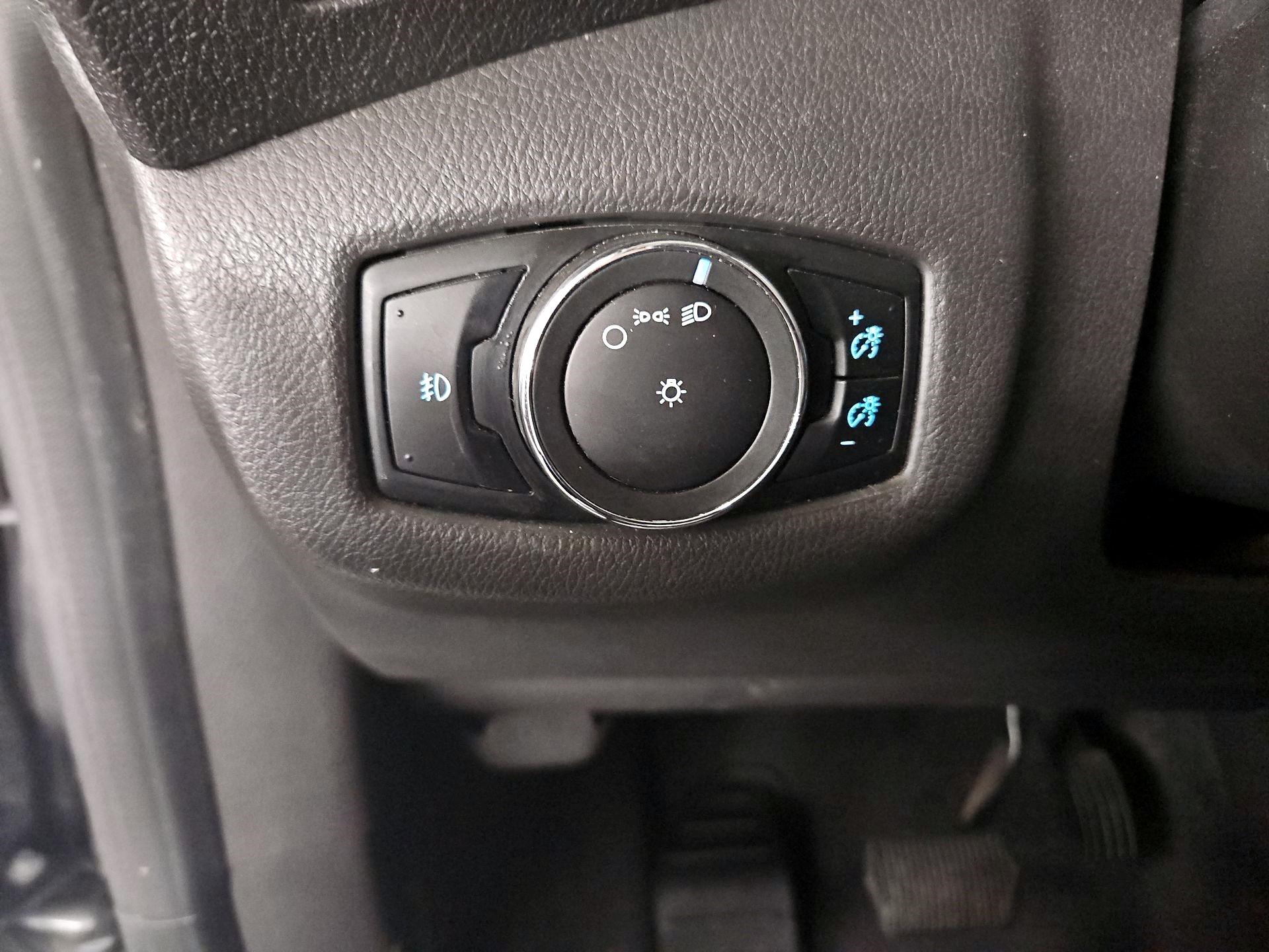 Thumbnail: 2016 Ford Transit Series - 13
