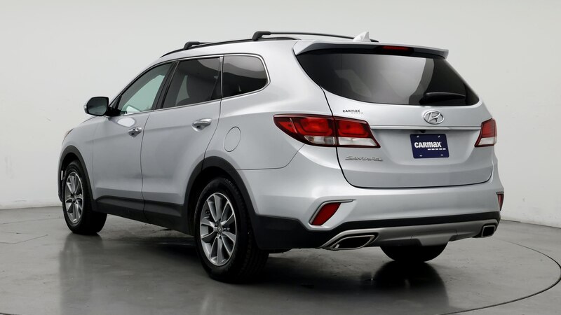 2018 Hyundai Santa Fe SE 2