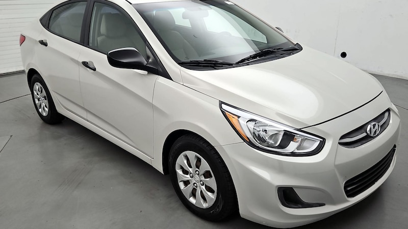 2016 Hyundai Accent SE Hero Image