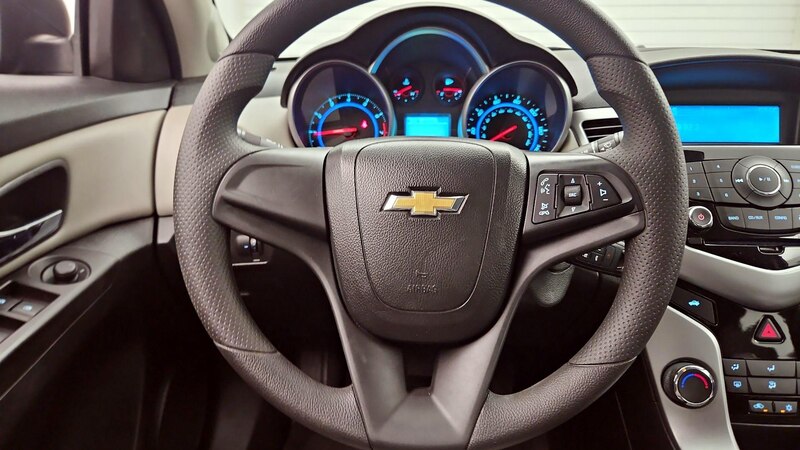 2016 Chevrolet Cruze Limited 10