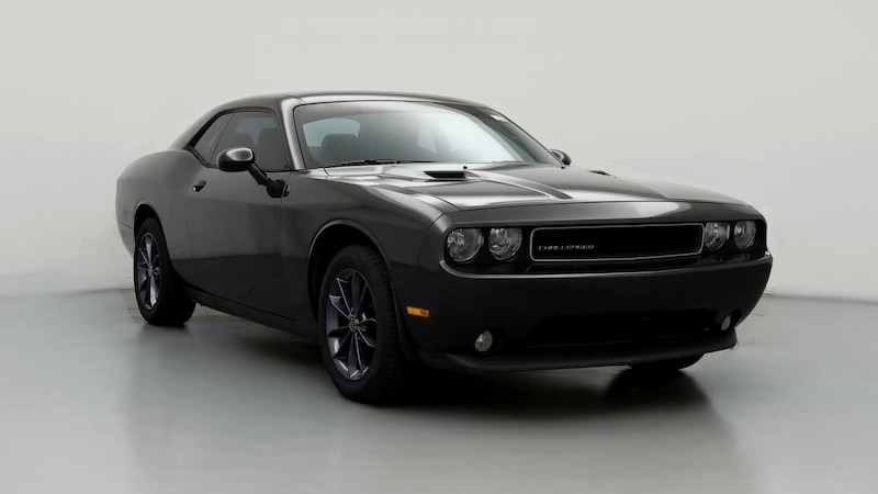 2014 Dodge Challenger SXT Hero Image