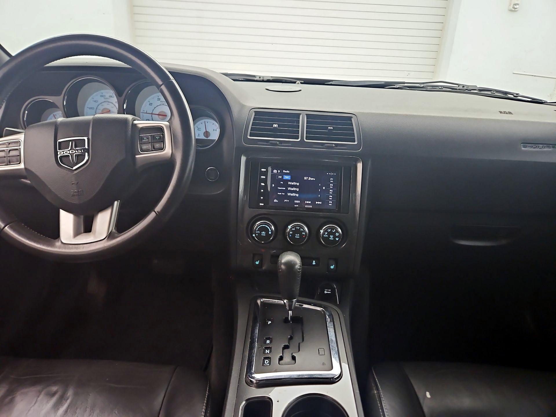 Thumbnail: 2014 Dodge Challenger - 9