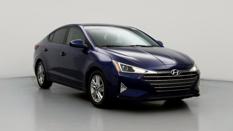 2020 Hyundai Elantra SEL Hero Image