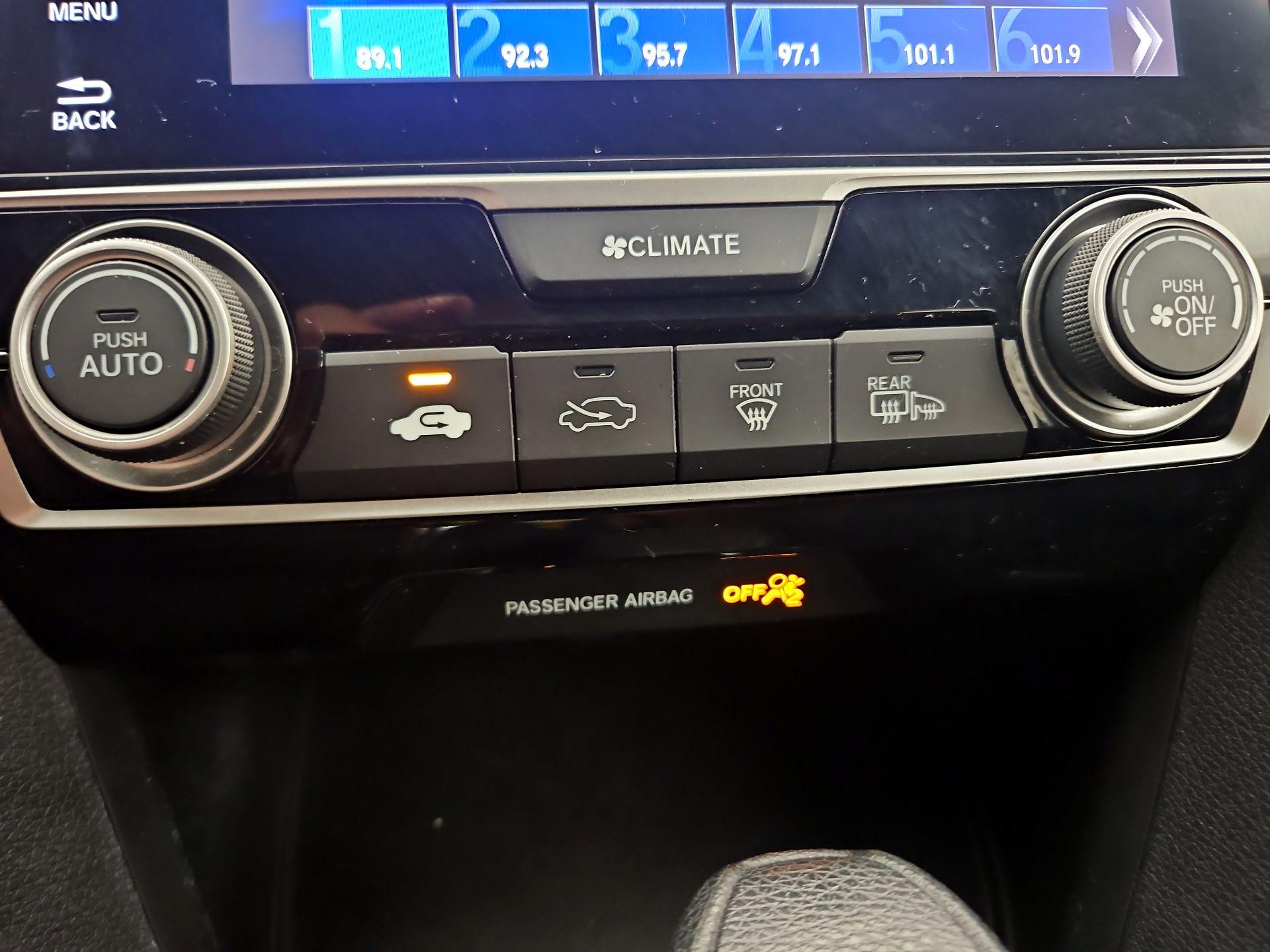 Thumbnail: 2016 Honda Civic - 16