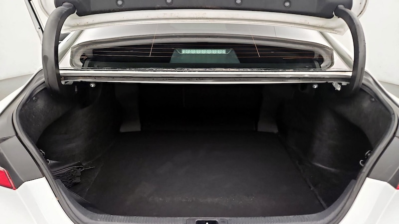 2019 Toyota Camry SE 20