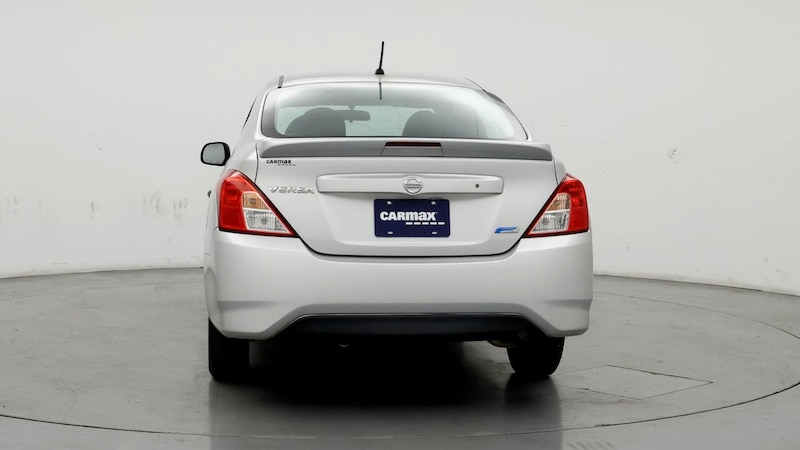 2015 Nissan Versa S Plus 6