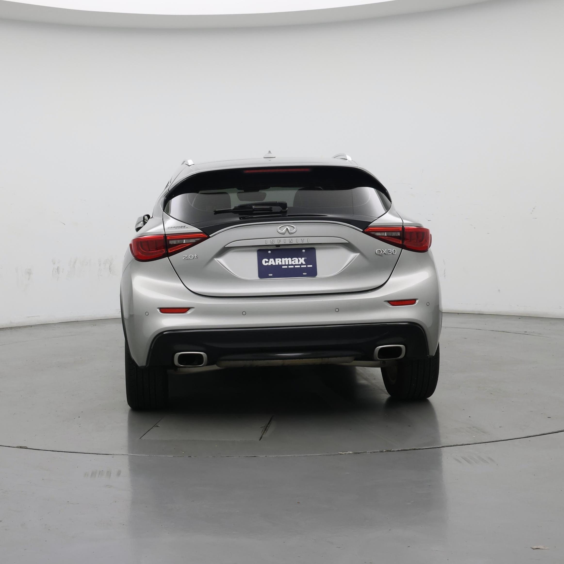 Thumbnail: 2017 INFINITI QX30 - 6