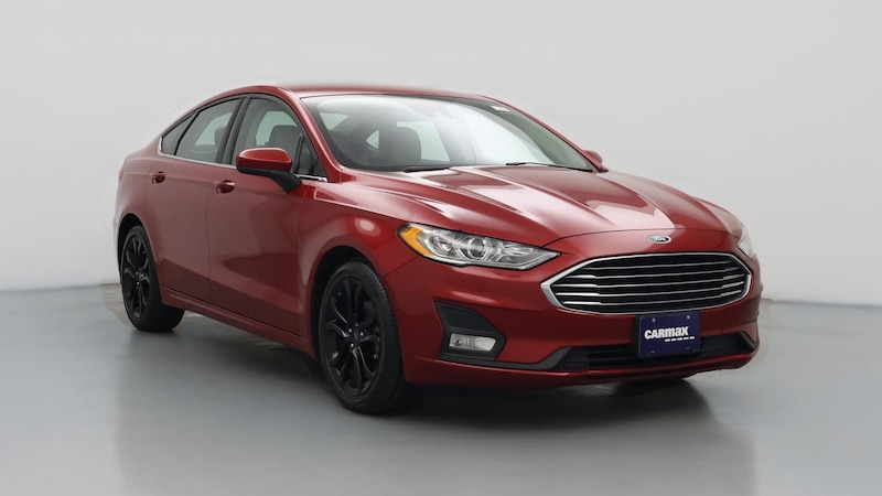 2020 Ford Fusion SE Hero Image