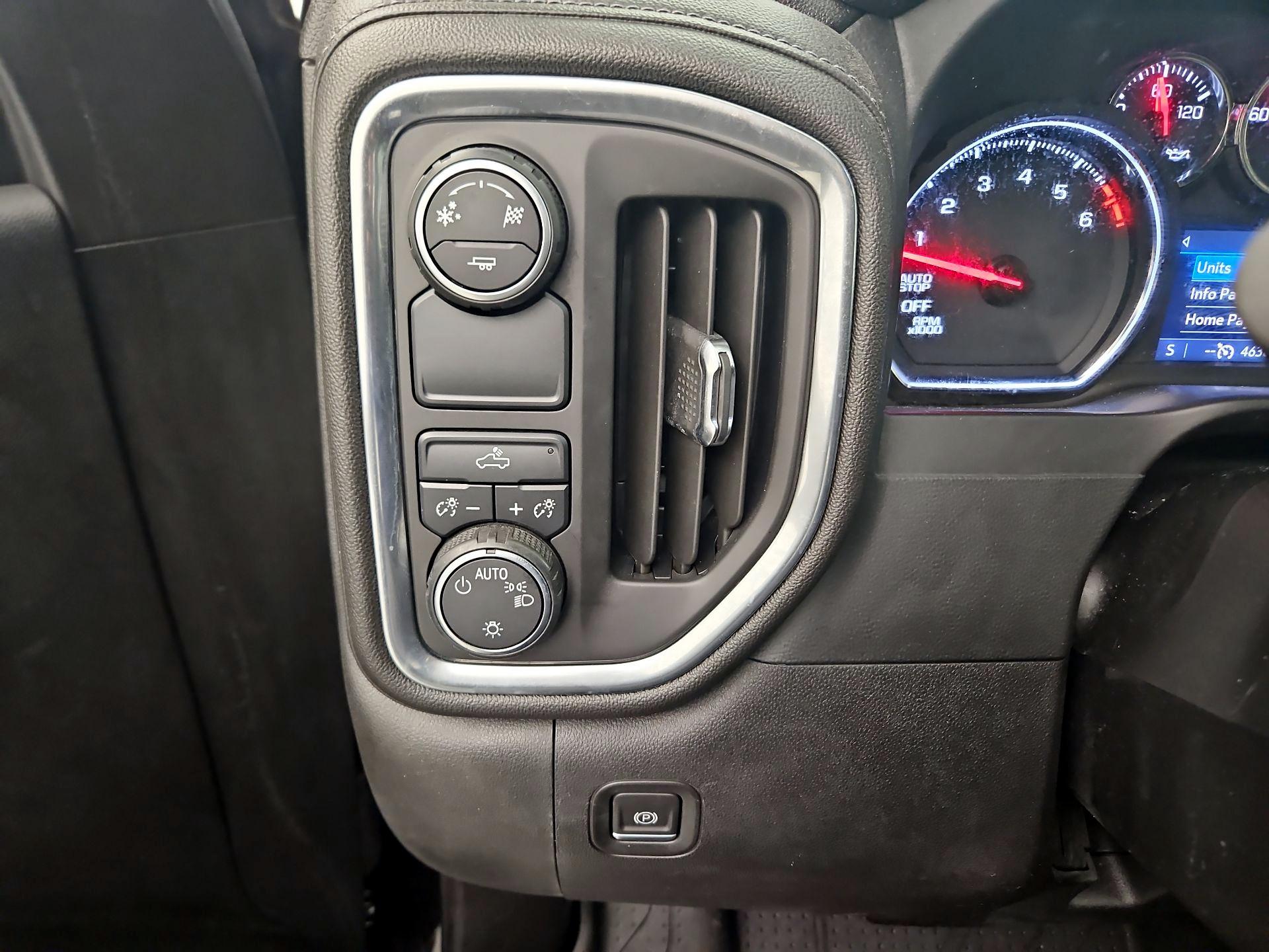 Thumbnail: 2019 Chevrolet Silverado 1500 - 13