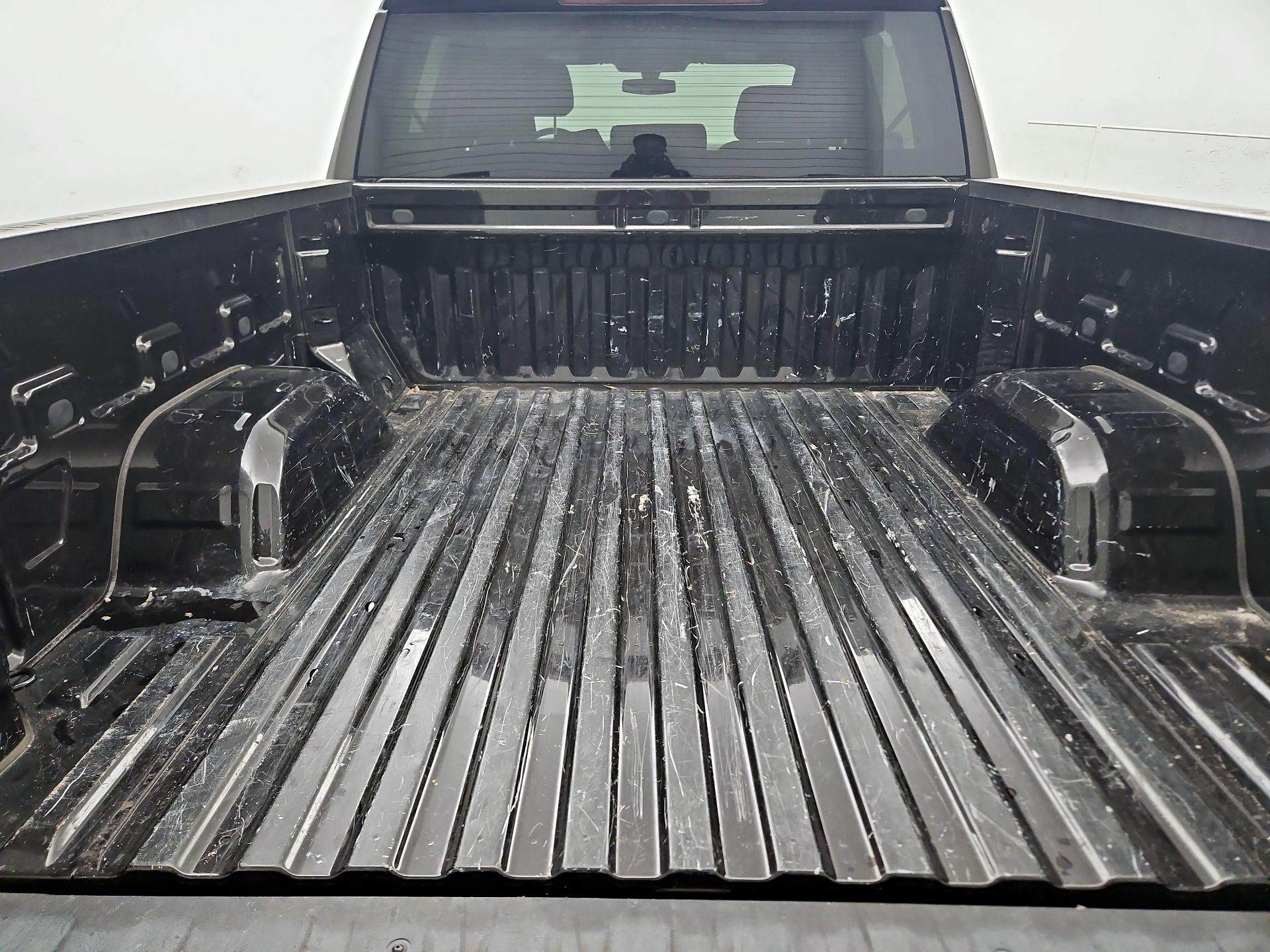 Thumbnail: 2019 Chevrolet Silverado 1500 - 20