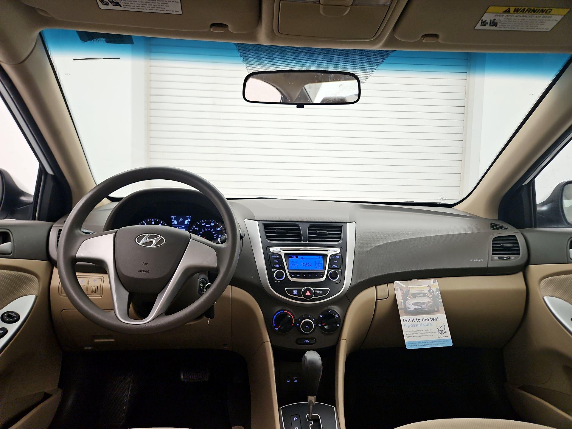 Thumbnail: 2014 Hyundai Accent - 9