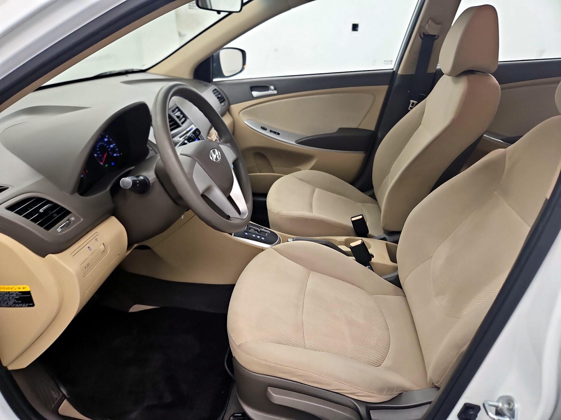 Thumbnail: 2014 Hyundai Accent - 11