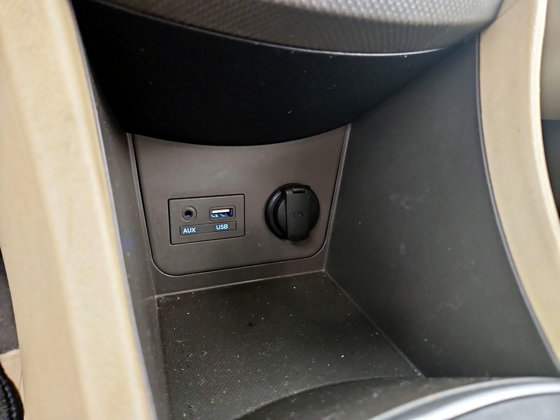 Thumbnail: 2014 Hyundai Accent - 17