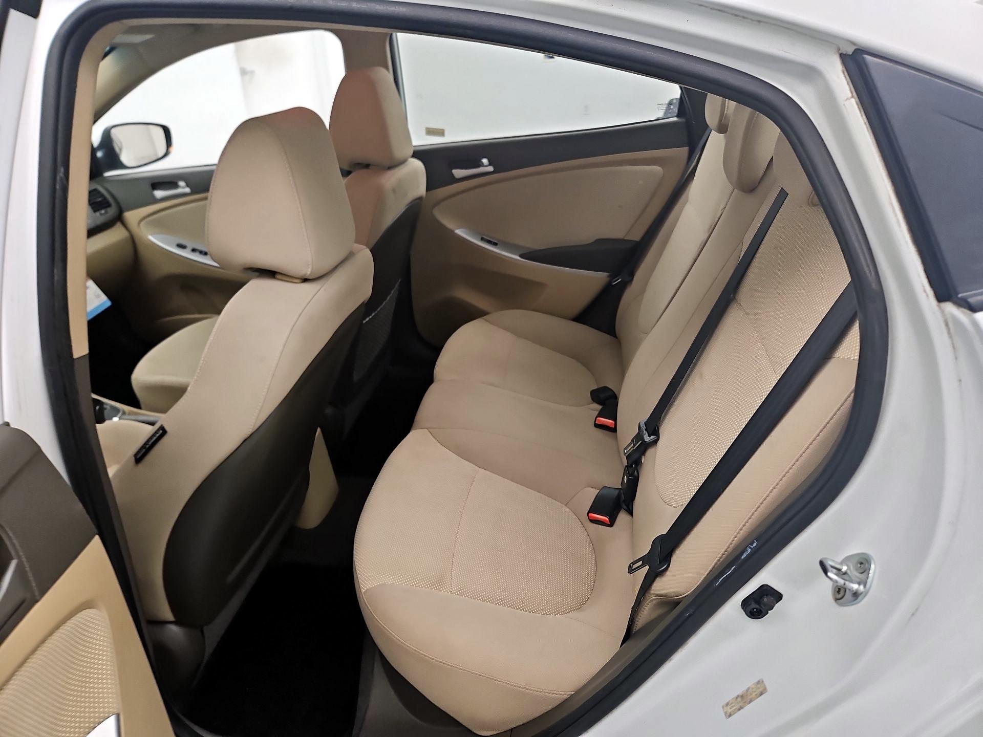 Thumbnail: 2014 Hyundai Accent - 18