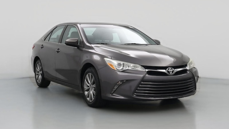 2015 Toyota Camry XLE Hero Image