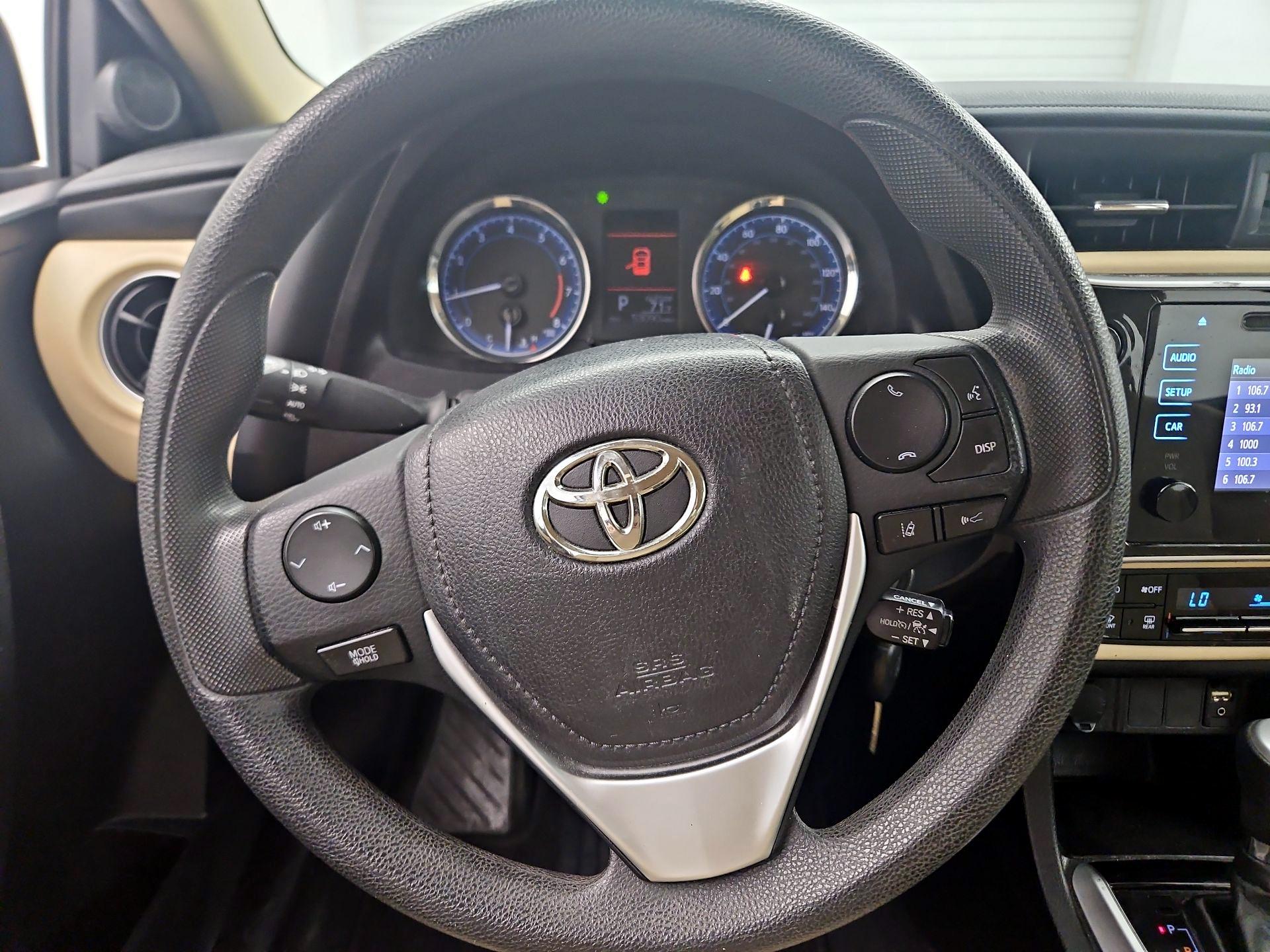 Thumbnail: 2018 Toyota Corolla - 10