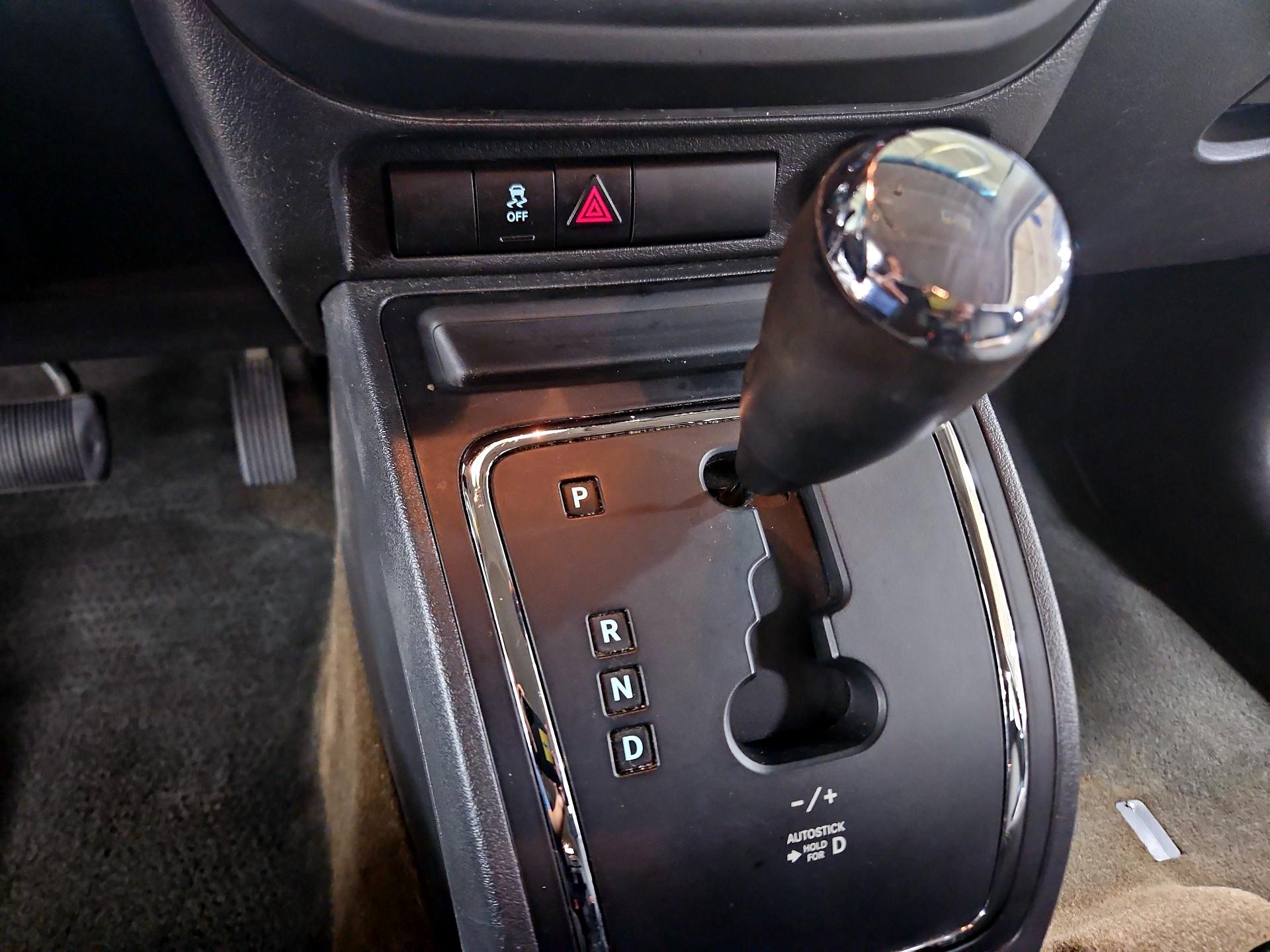 Thumbnail: 2014 Jeep Patriot - 15