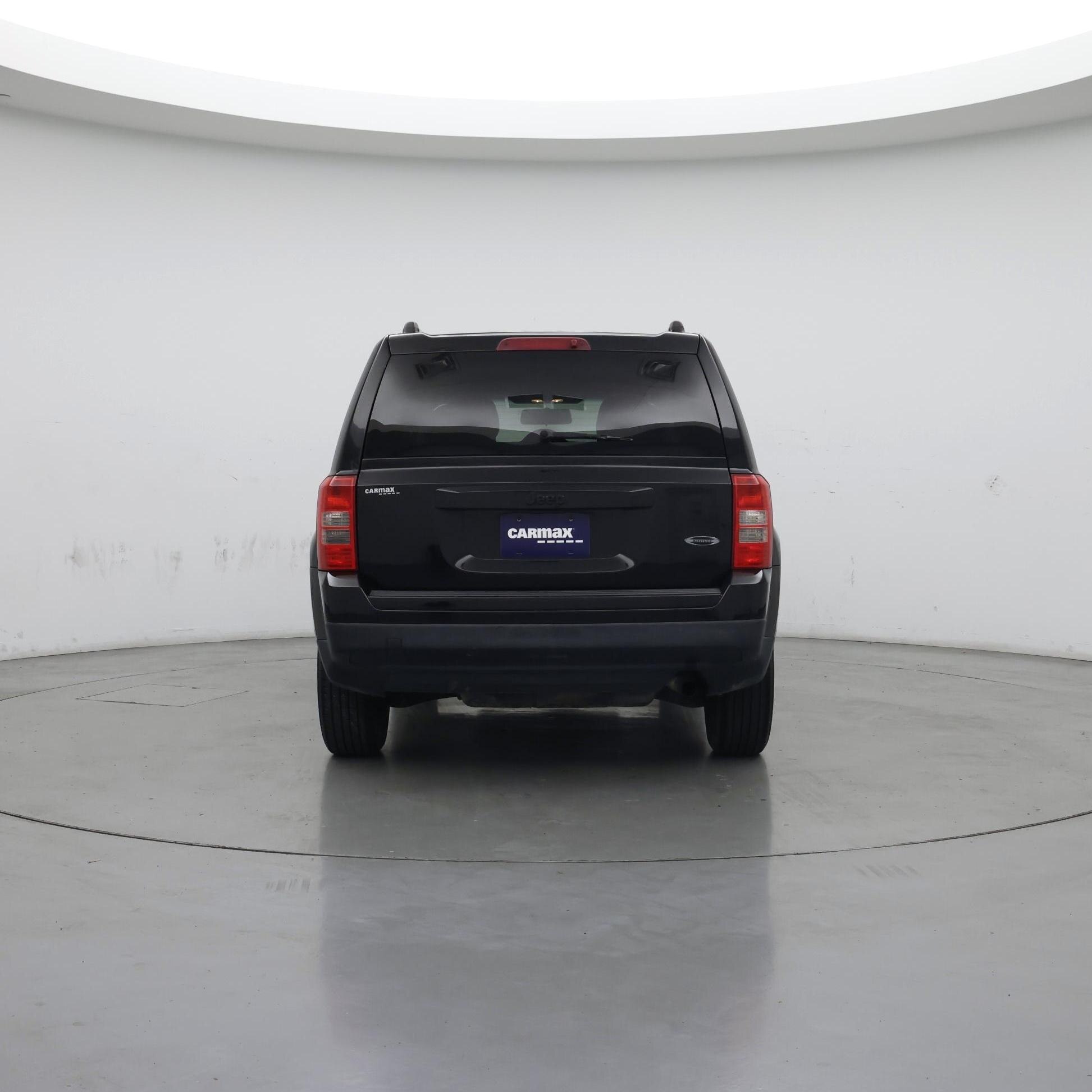 Thumbnail: 2014 Jeep Patriot - 6