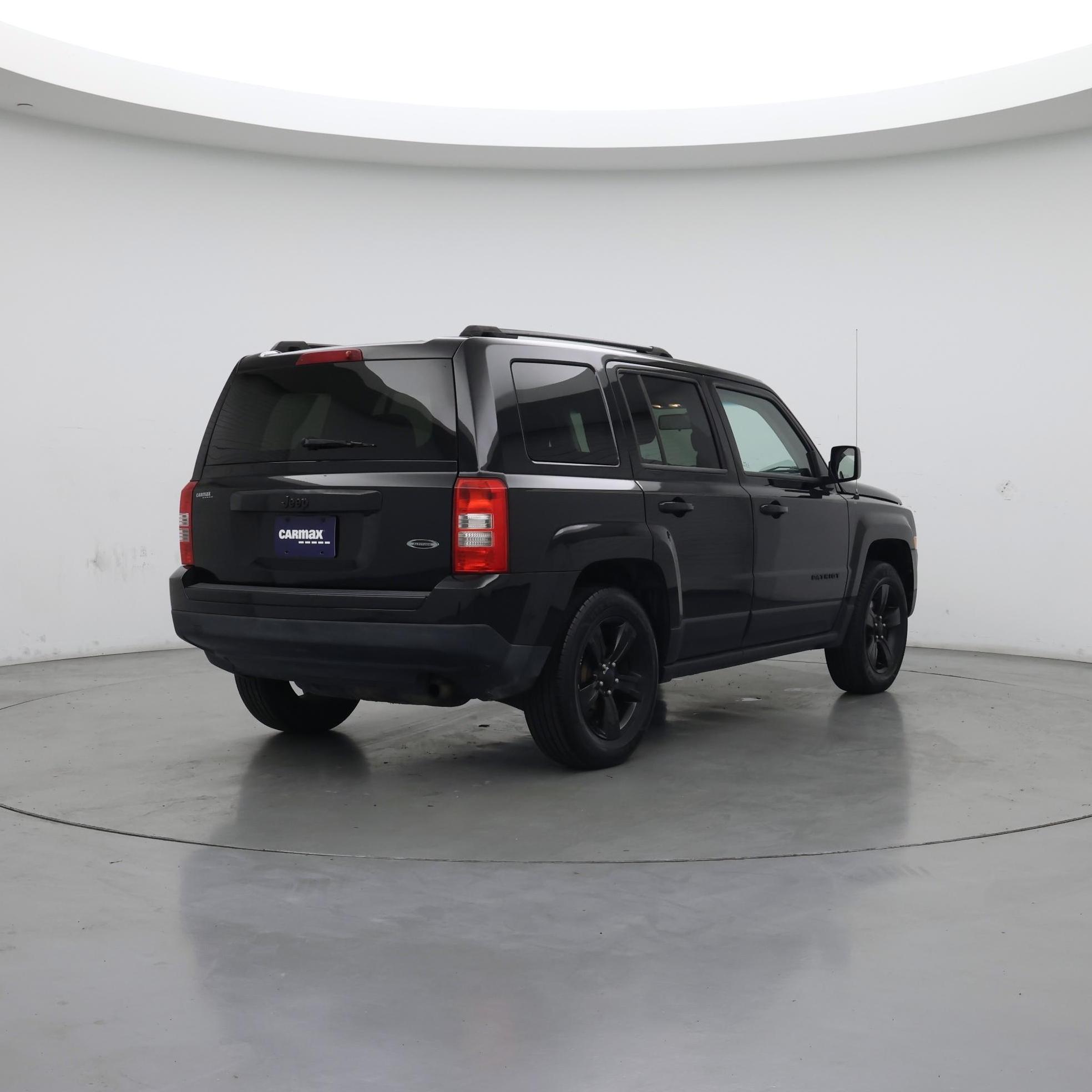 Thumbnail: 2014 Jeep Patriot - 8
