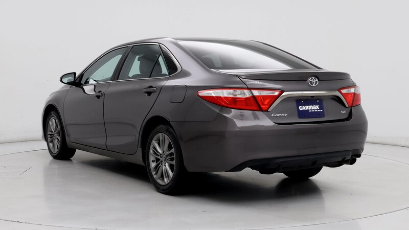 2016 Toyota Camry SE 2