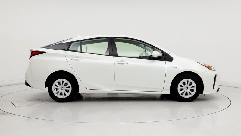 2020 Toyota Prius L Eco 7