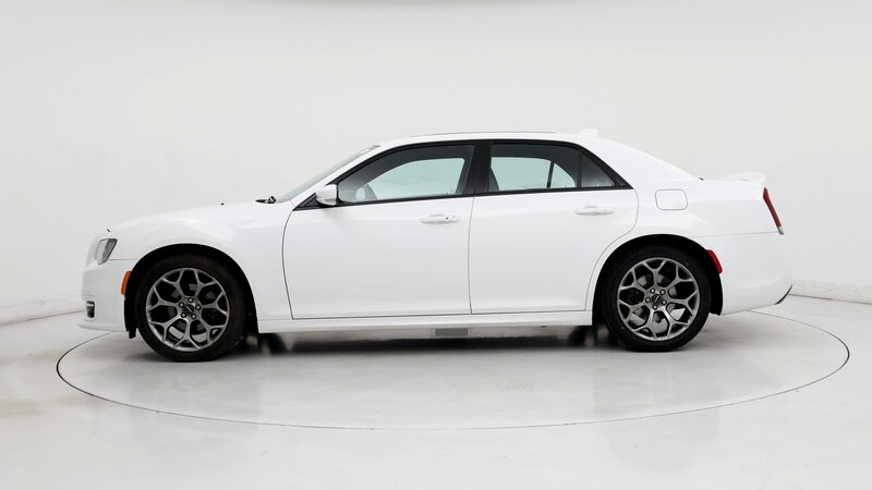 2018 Chrysler 300 S 3