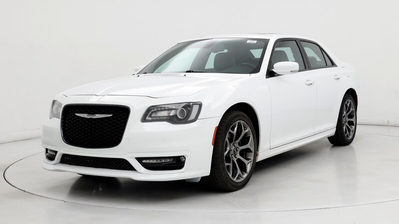 2018 Chrysler 300 S 4