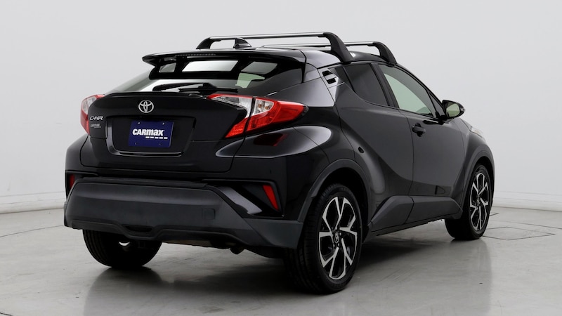 2019 Toyota C-HR XLE 8