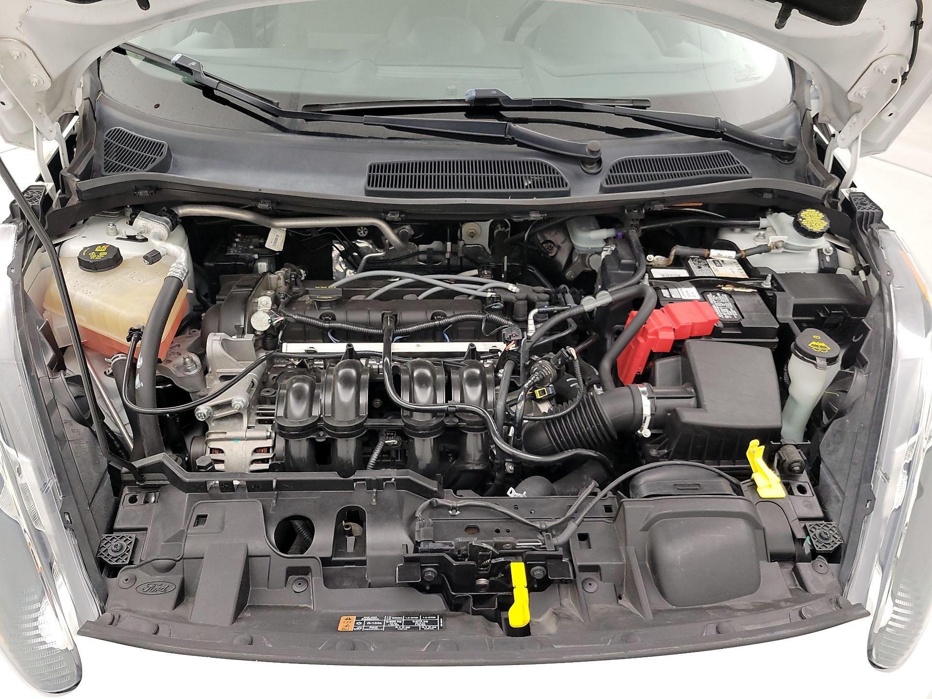 Thumbnail: 2016 Ford Fiesta - 20