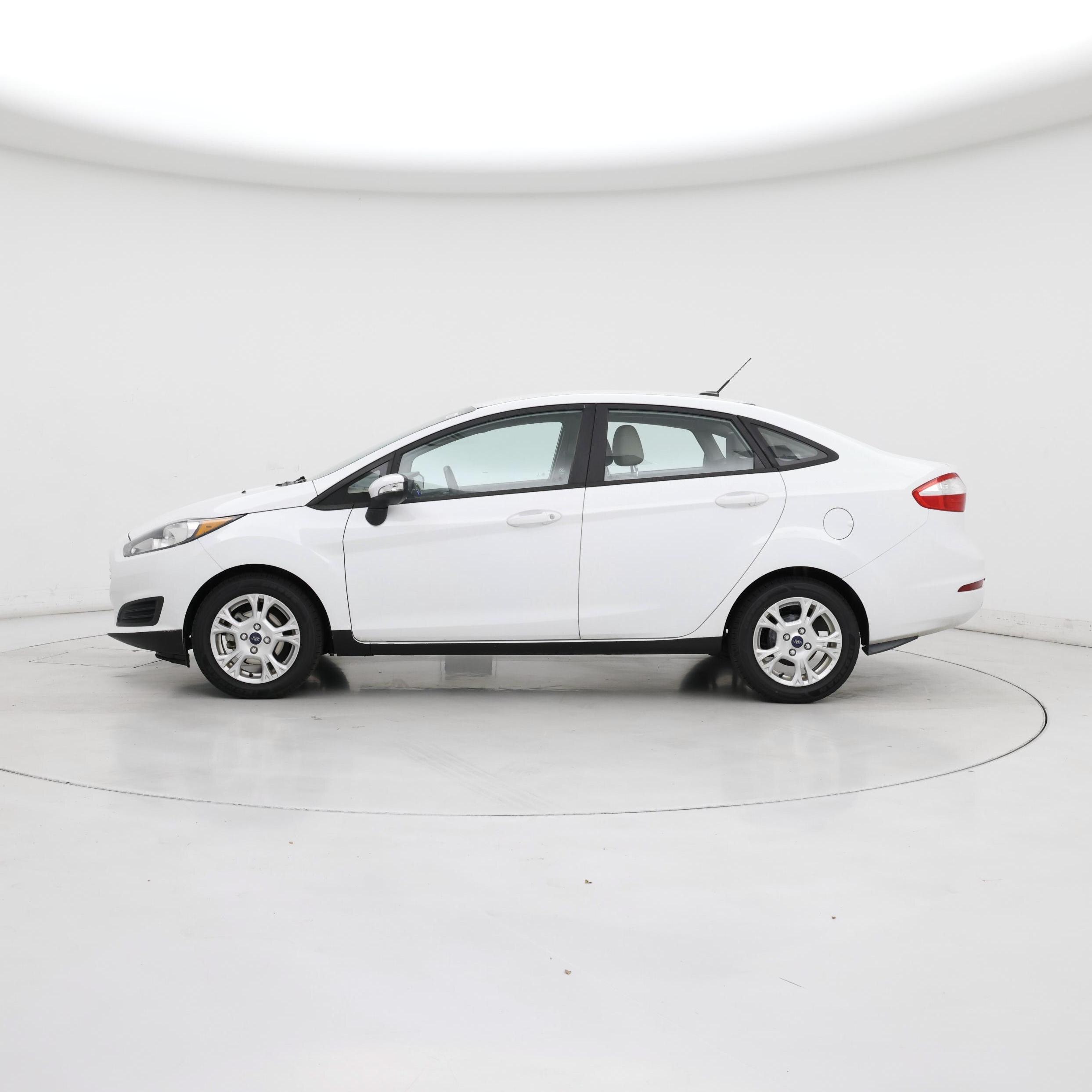 Thumbnail: 2016 Ford Fiesta - 3