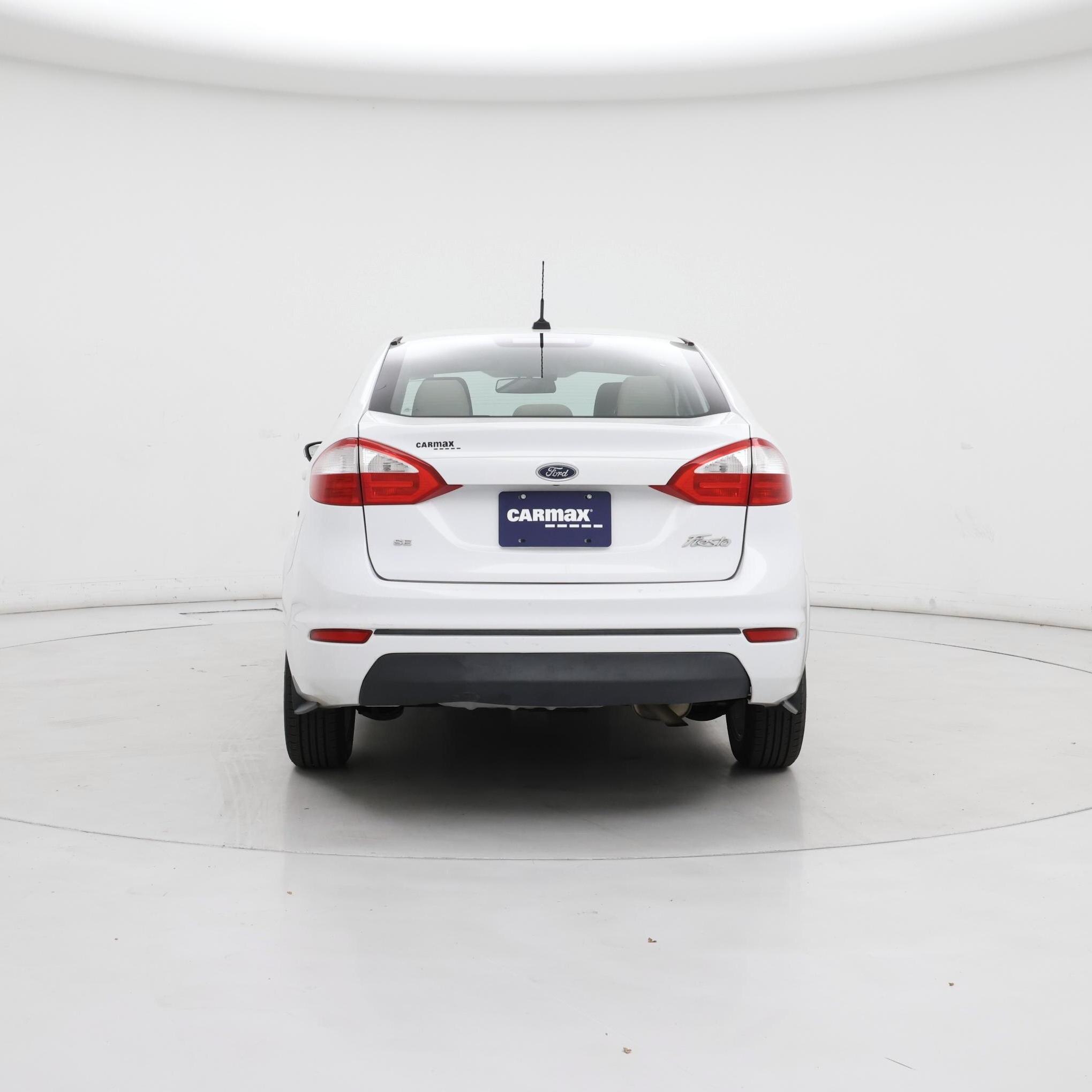 Thumbnail: 2016 Ford Fiesta - 6