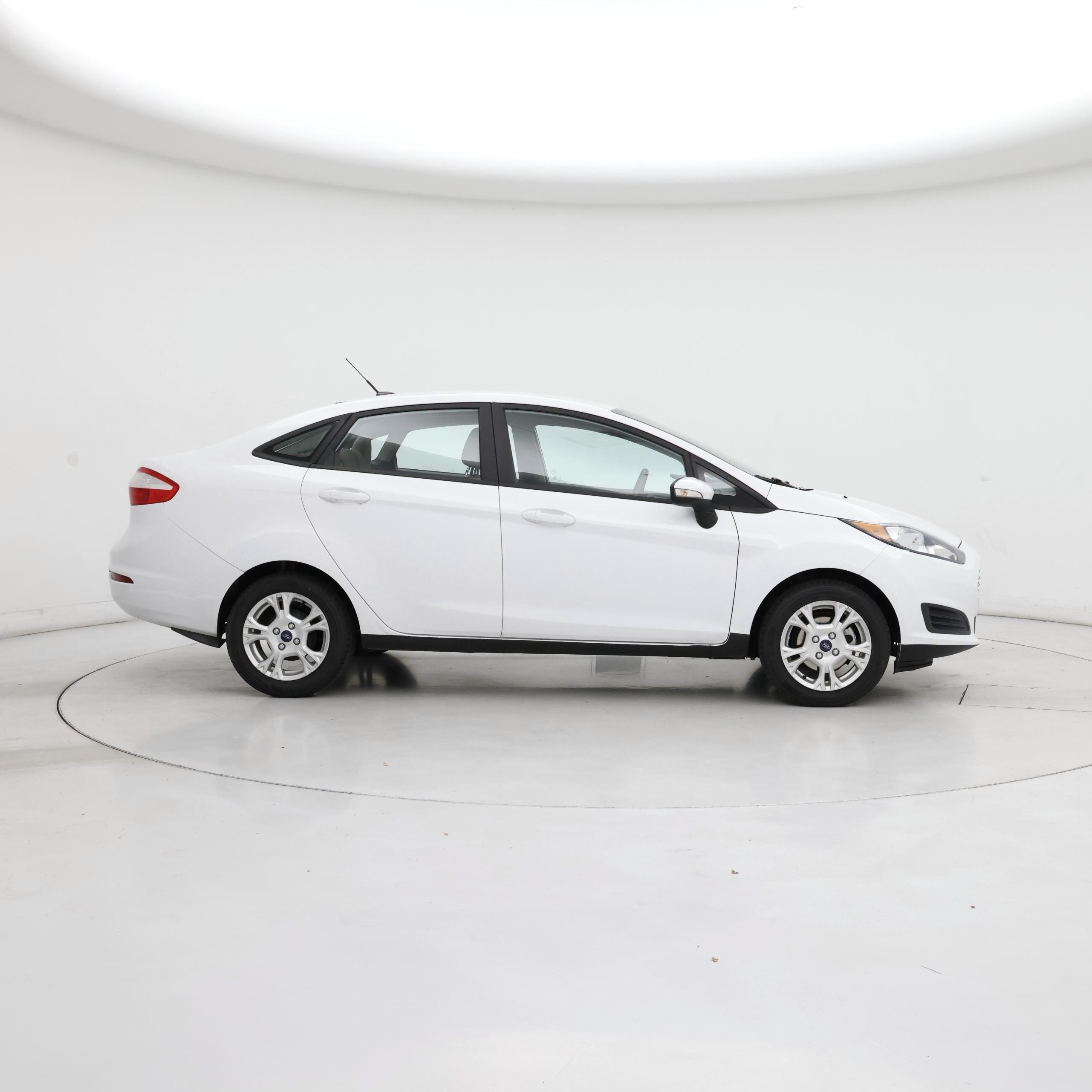 Thumbnail: 2016 Ford Fiesta - 7