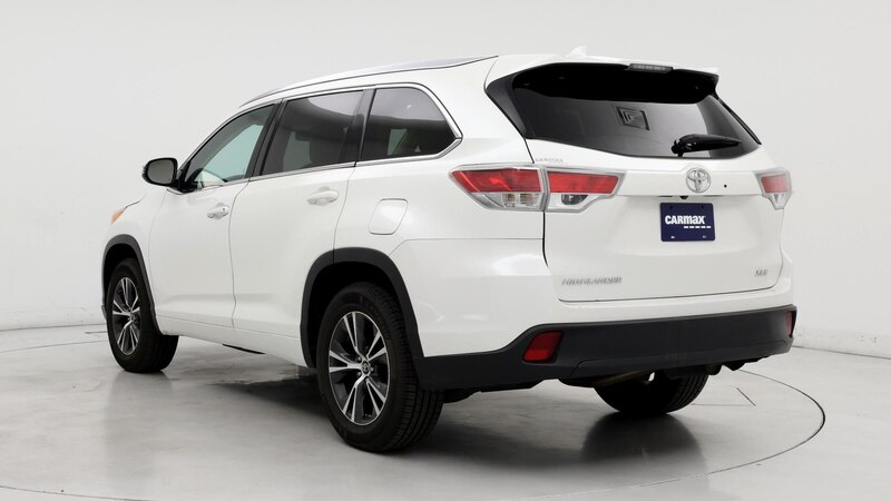 2016 Toyota Highlander XLE 2