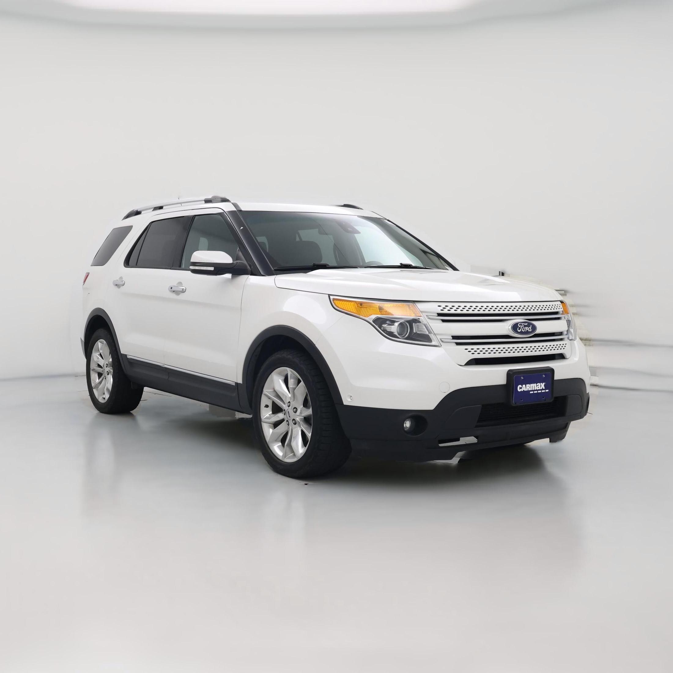 Thumbnail: 2015 Ford Explorer - 1