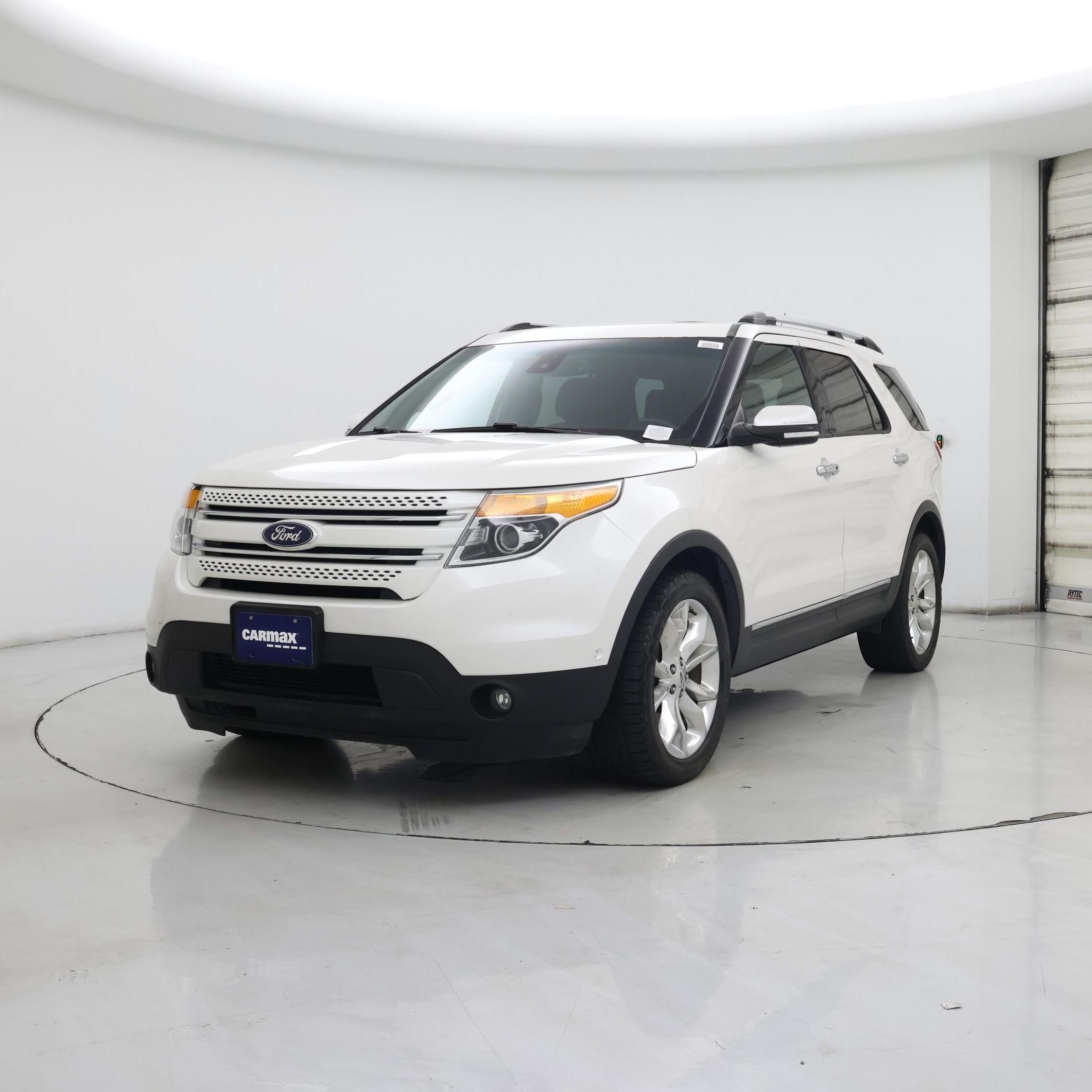 Thumbnail: 2015 Ford Explorer - 4