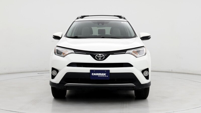 2017 Toyota RAV4 XLE 5