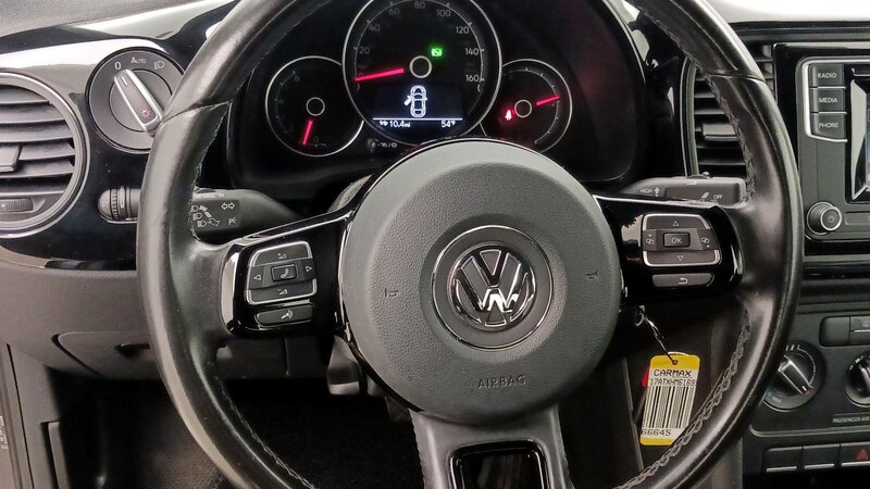 2017 Volkswagen Beetle S 10