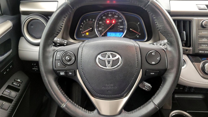 2013 Toyota RAV4 Limited 10