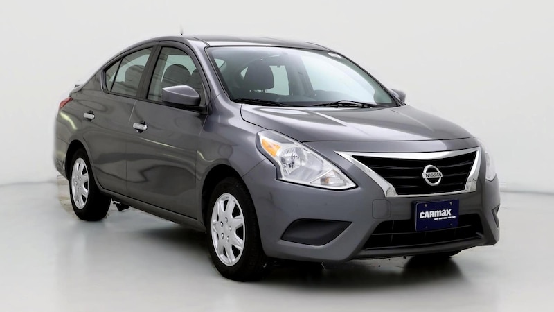 2016 Nissan Versa SV Hero Image