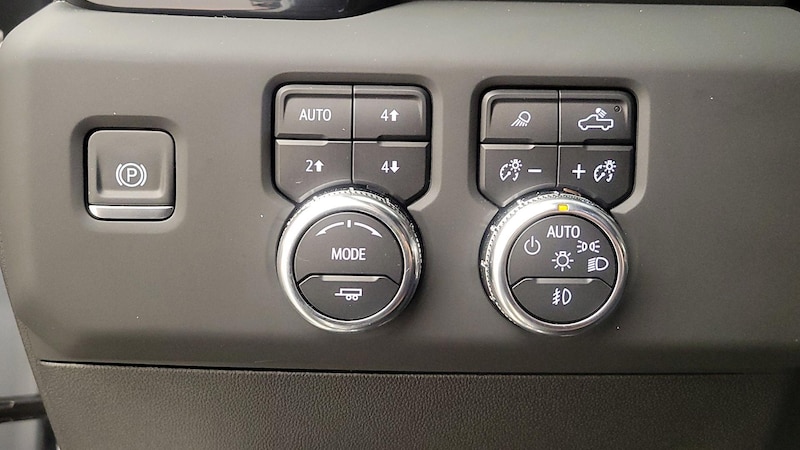 2024 GMC Sierra 2500 Denali 13