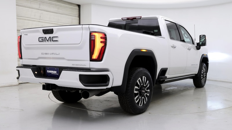 2024 GMC Sierra 2500 Denali 8