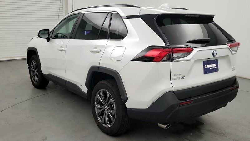 2024 Toyota RAV4 XLE Premium 7