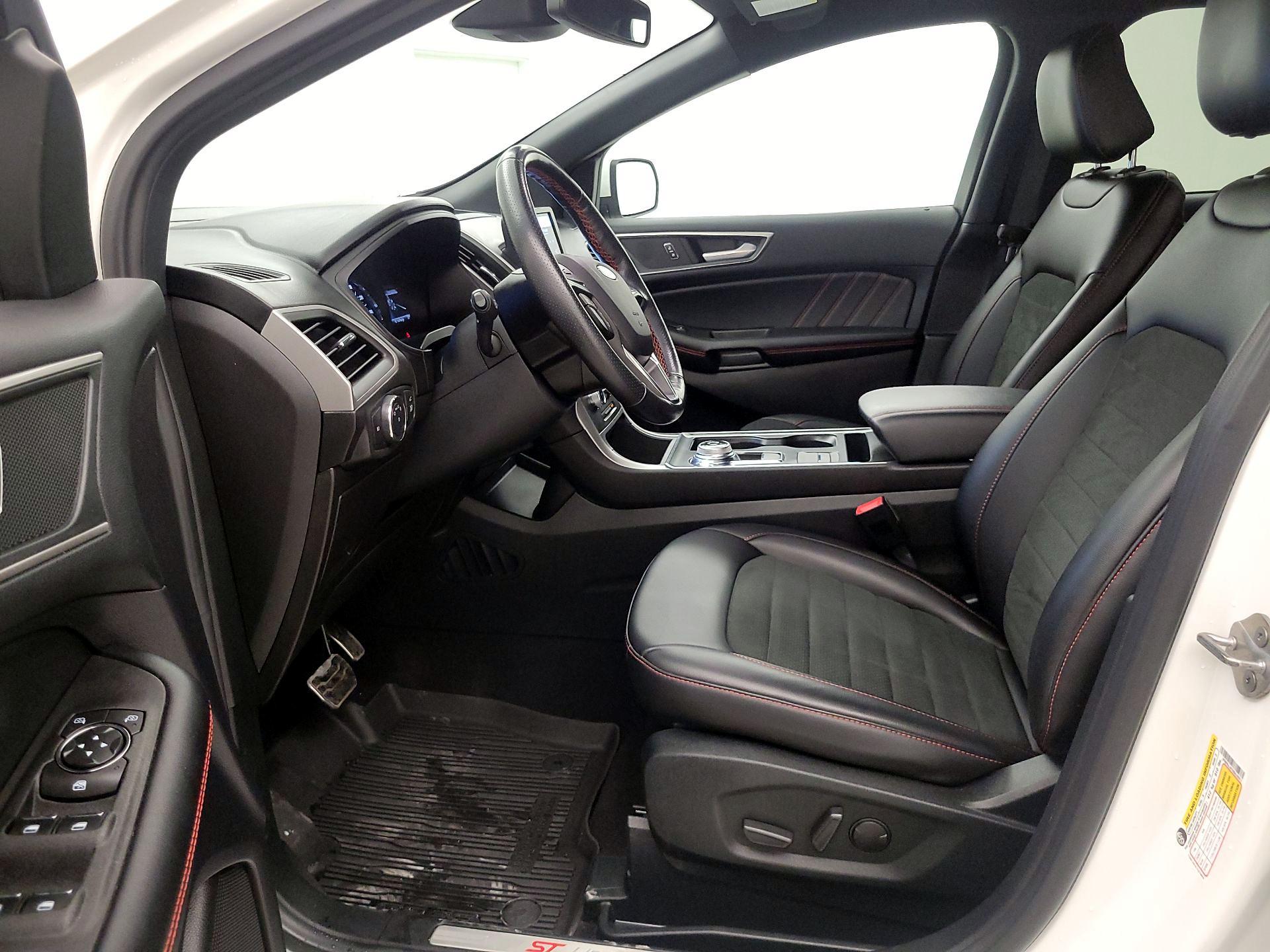 Thumbnail: 2022 Ford Edge - 11
